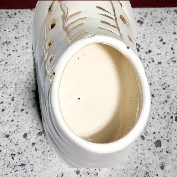 Vintage Porcelain Baby Bootie Shoe Handmade & Hand Painted Keepsake W/ Gold Trim - Picture 8 of 9